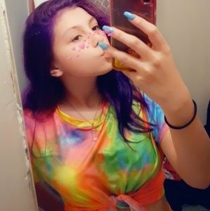 Meet your Posher, Tarra